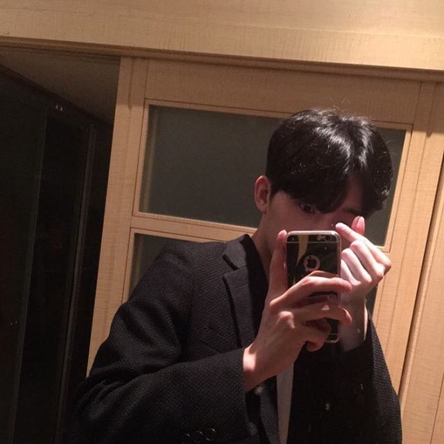 钱瑞烁政