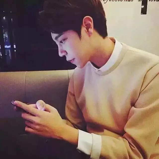 连毓玉晓