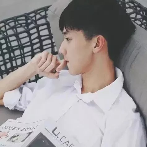 翟中菁岚