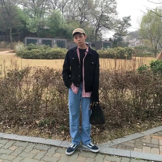 柏媛琛朗
