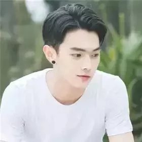 澹台珠菡华